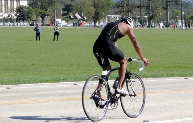 ATLETAS DE ALTO RENDIMENTO PARTICIPAM DE PROVAS DE CICLISMO EM RESENDE