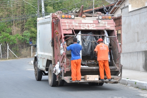 Prefeitura notifica pela quarta vez empresa responsável pela coleta de lixo 