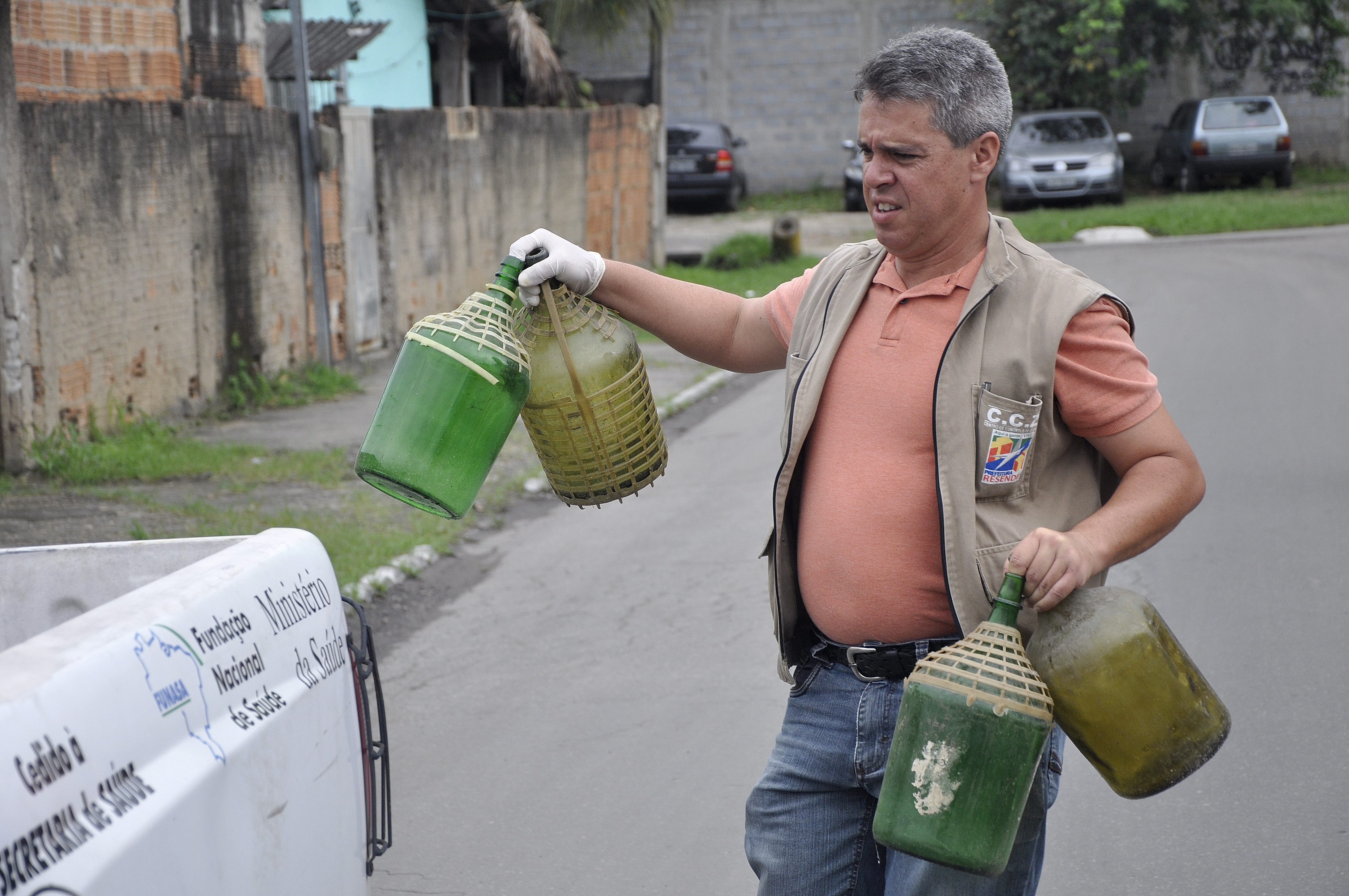 Secretaria de Saúde alerta para medidas de prevenção ao vírus da zika