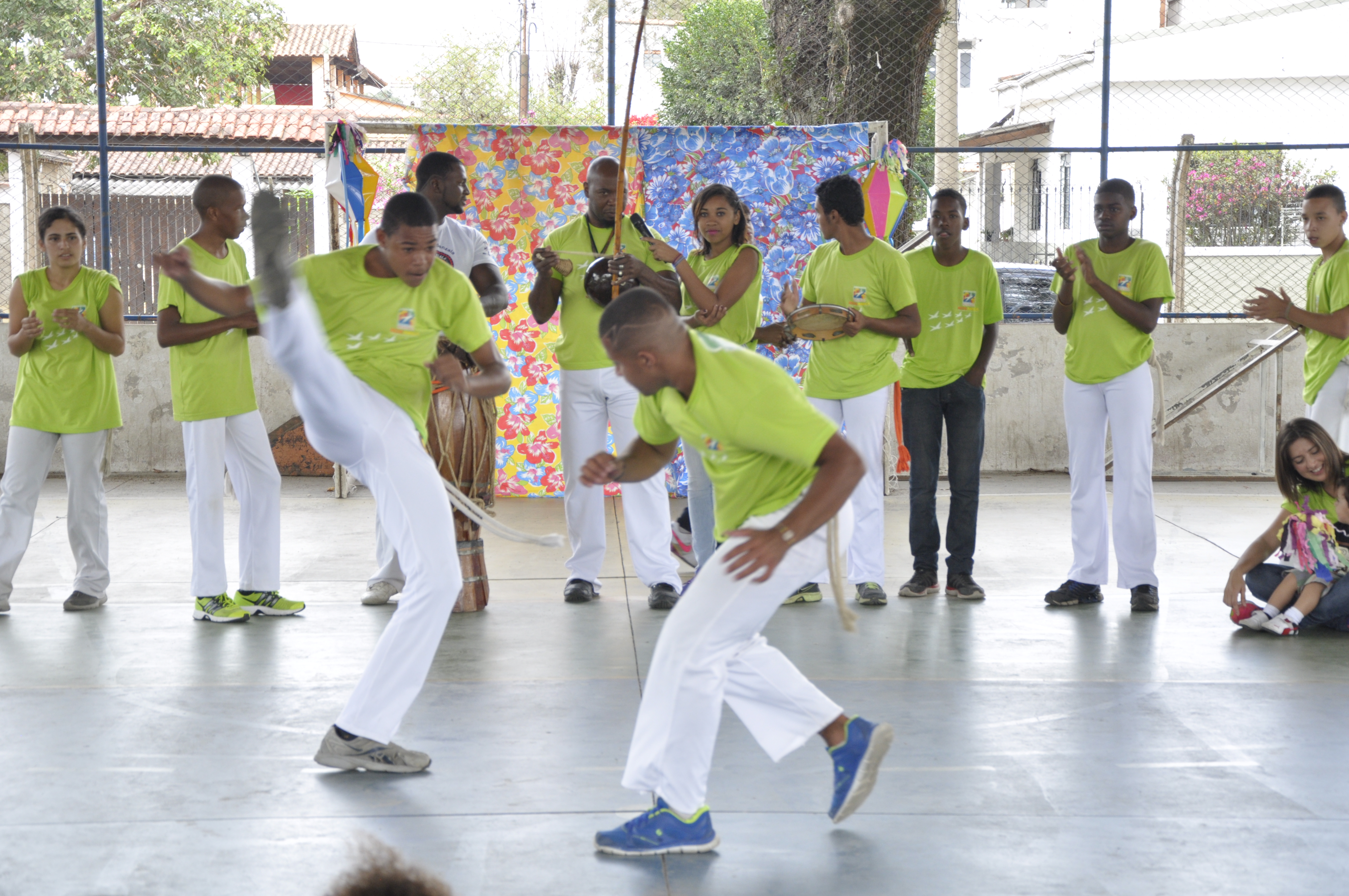 Noite Cultural leva capoeira e maracatu para o Surubi
