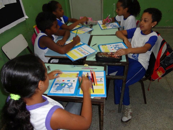 Educação no trânsito vira matéria para alunos da rede municipal
