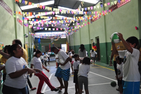 Prefeitura celebra convênio com instituição de caridade no Jardim Beira Rio 