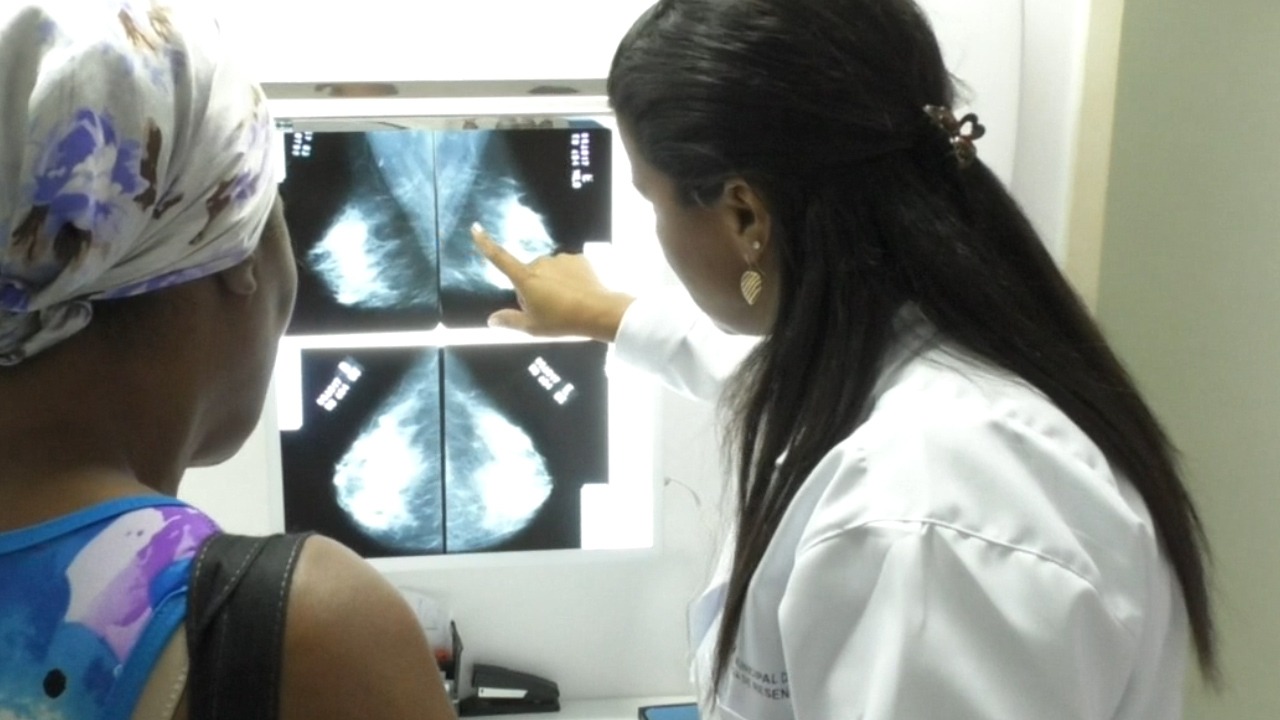 PREFEITURA ZERA FILA POR MAMOGRAFIA E VOLTA A FAZER O EXAME EM ATÉ 15 DIAS