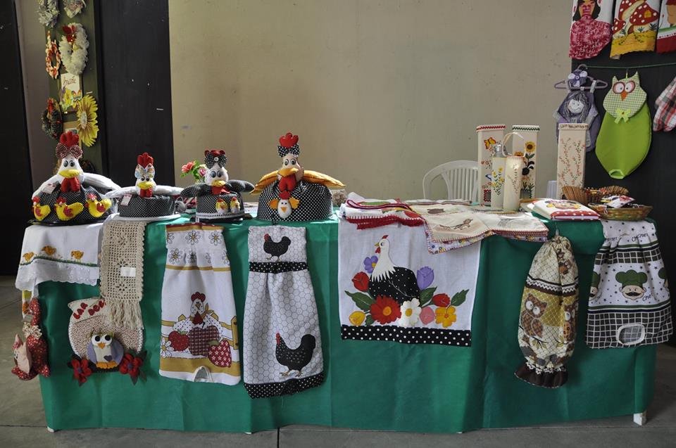 Projeto Criarte realiza exposição de artesanato para o Dia das Mães