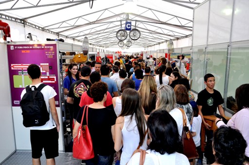 Feira de Ponta de Estoque começa amanhã e vai até domingo