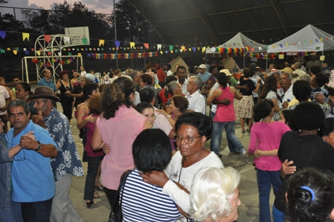 Arraiá da Terceira Idade acontece neste sábado, dia 21, no Parque Tobogã