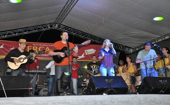 Fim de semana na cidade de SP tem festival de música com Jorge