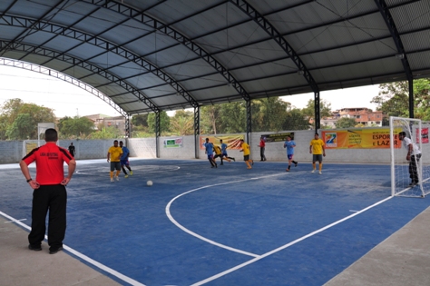Equipes de Futsal de Resende se destacam em competição regional 