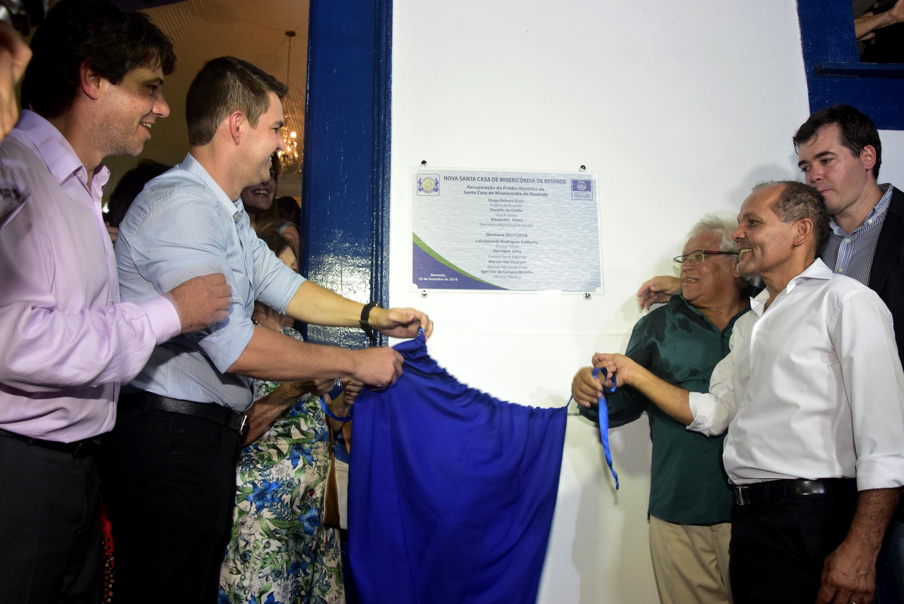 PRIMEIRA ETAPA DA REVITALIZAÇÃO DA NOVA SANTA CASA É ENTREGUE À POPULAÇÃO