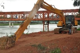 Limpeza no Rio Paraíba vai melhorar escoamento do Rio Sesmarias