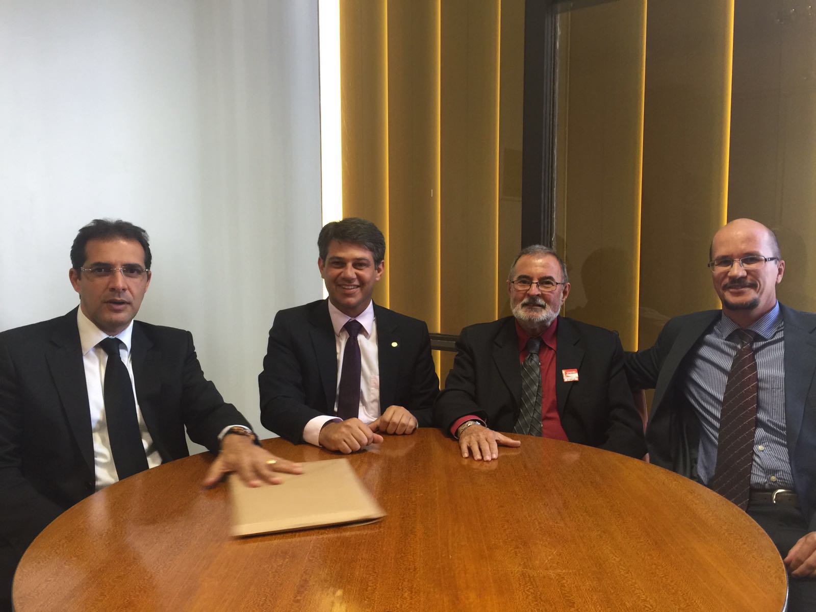 Prefeito consegue liberação de verbas para as obras no Jardim do Sol