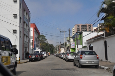 Prefeitura inicia recuperação de ruas no bairro Jardim Jalisco neste sábado
