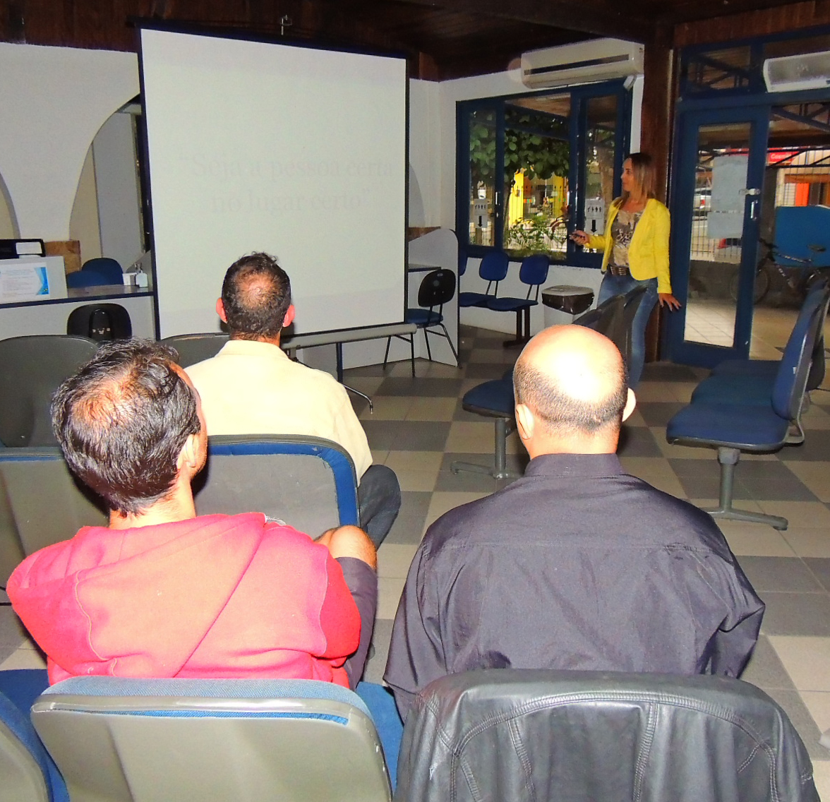 Trabalho em Equipe é tema de palestra de capacitação