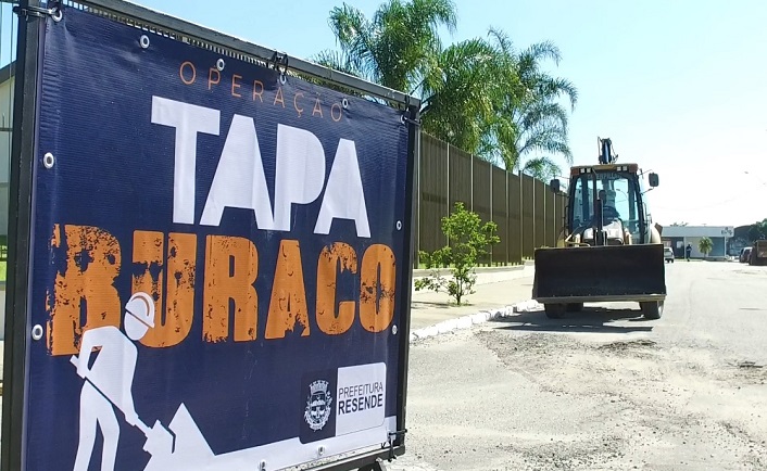 Operação tapa-buraco comemora um mês de ação