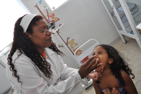 Campanha de Vacinação contra a paralisia infantil começa neste sábado