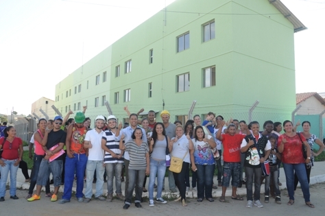 Famílias vão receber apartamentos do Programa Minha Casa, Minha Vida