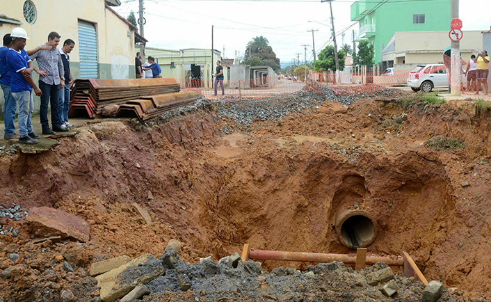 Prefeitura determina retomada de obras na Alvorada