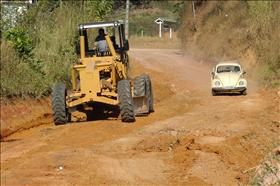 Secretaria de Obras recupera estradas rurais
