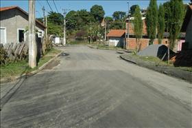 Prefeitura determina e empresa refaz asfaltamento na Vila Vicentina II