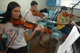 Show no Cine Vitória marcará abertura da Escola de Música