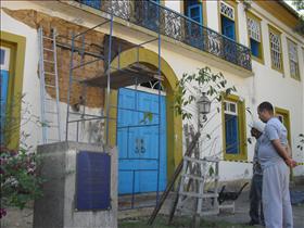 Fachada da Casa da Cultura começa a ser recuperada