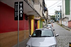 Vistoria em táxis prossegue nesta terça-feira