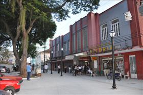 Município recebe prêmio pela compra do Cine Vitória