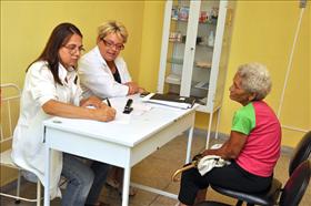 Pacientes que querem parar de fumar recebem medicamentos gratuitamente