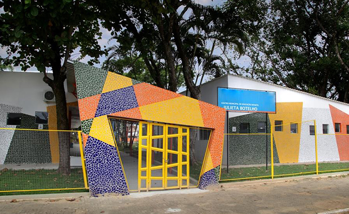 Escolas municipais iniciam efetivação de matrículas